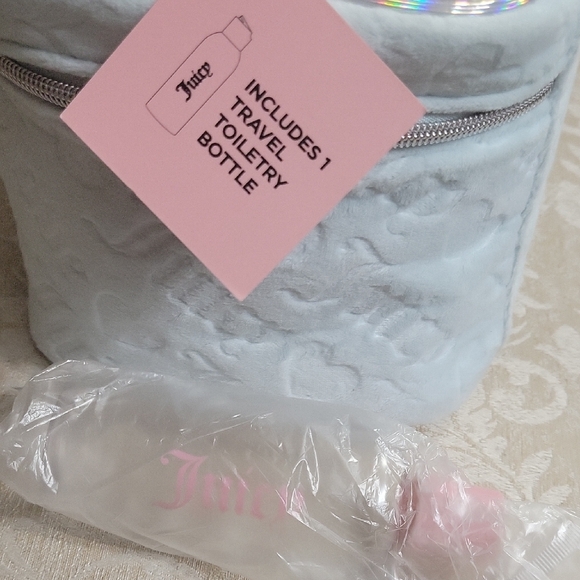 Juicy Couture 2pc Vanity Case with Holographic Accents NWT - Picture 7 of 10